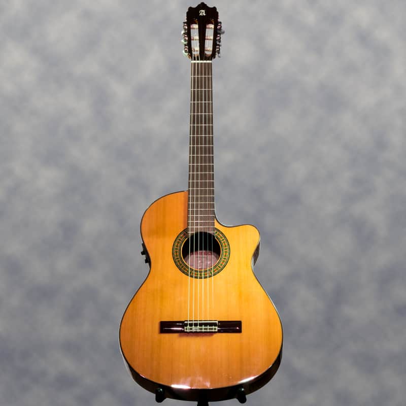 Alhambra 3C-CW Classical with Electronics Natural image 1