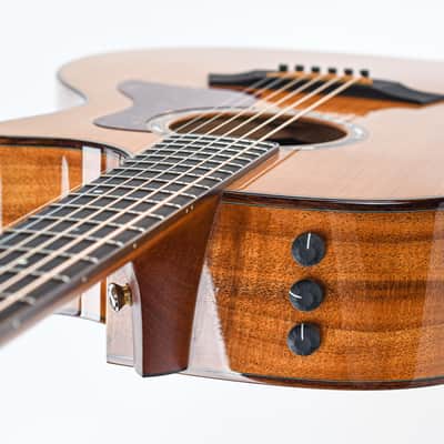 Taylor 714ce-LTD Koa Fall Edition 2008 image 10