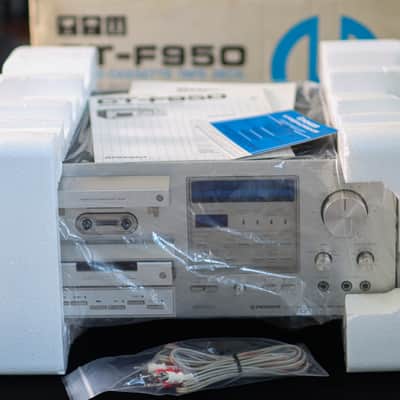 Pioneer CT-F950 NOS in the box(NEW) image 2