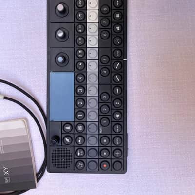 Immagine Teenage Engineering OP-XY Portable Synthesizer & Sequencer 2024 - Present - Black - 1