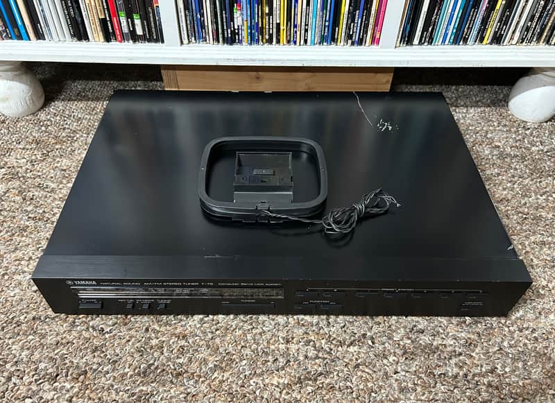 Yamaha T-70 Natural Sound AM/FM Stereo Tuner Computer Servo Lock System TESTED ✅ image 1