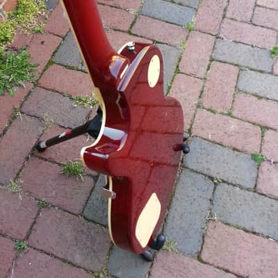 AXE Tradition 2014 Cherry Sunburst LP style, Locking tuners, Bone nut, "B" Stock image 8