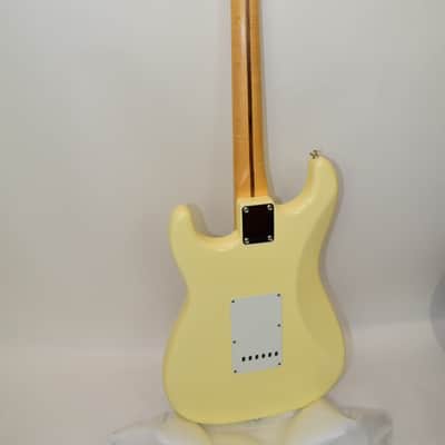 2018 Fender American Special Stratocaster Electric Guitar, Maple Fingerboard, Olympic White w/ Case image 13