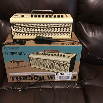 Yamaha THR30II-WL 30-Watt 2x3.5" Wireless Stereo Digital Modeling Guitar Combo image 1