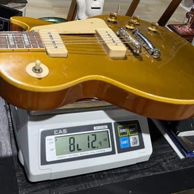 Gibson Les Paul Std. 1969 -stunning early '69 Gold Top featherweight example w/special features. image 15