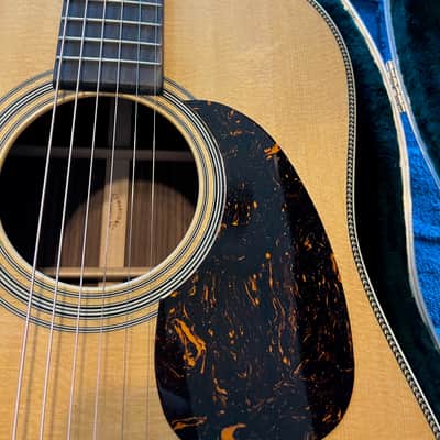 Martin Standard Series HD-28 2018 - 2024 Natural image 3