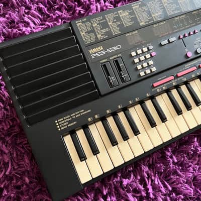 Yamaha PSS-590 PortaSound 90s AWM/FM Synthesizer Workstation w/ MIDI + Original Box & Manual image 2