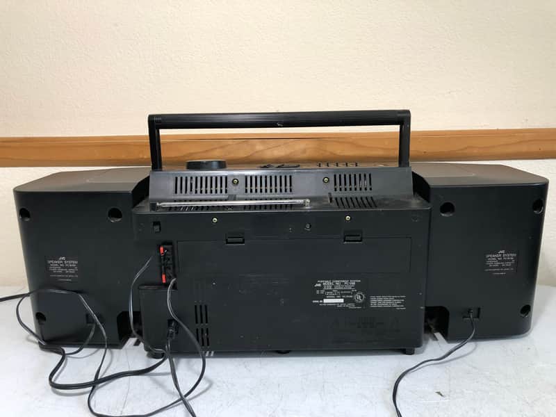 JVC PC V88 radiocassette Ghettoblaster Boombox - Photo, audio & vidéo