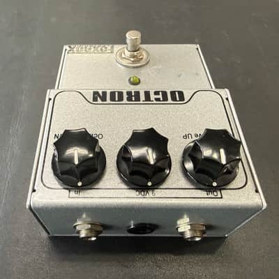 Foxrox Electronics Octron V1 Analog Octave Divider Pedal- 2006 Original Version image 5