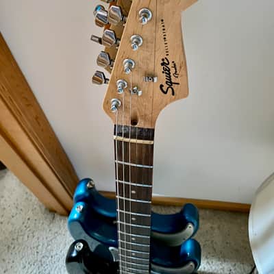 Squier Bullet Stratocaster with Tremolo and Rosewood Fretboard 2010 image 3