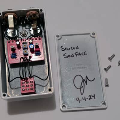 StewMac Sun Fuzz / PedalPCB Sandspur (Sun Face BC183 Clone) image 7