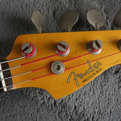 Fender PBD-62 Precision Bass 1995 - 3-Tone Sunburst image 10