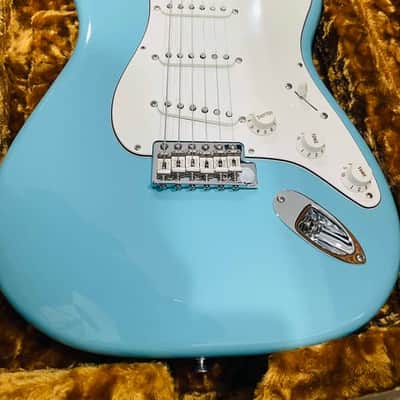 Fender Eric Johnson Stratocaster with Rosewood Fretboard 2009 - 2021 - Tropical Turquoise image 3