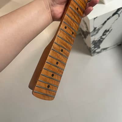 1 Large headstock 24 inch Round stainless steel 4a 22 frets Roasted flame Maple guitar neck 24inch hole 10mm Satin for JAGUAR body， image 7