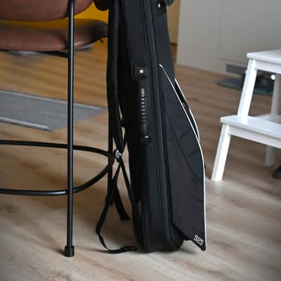 iGiG G525 Bass Gig Bag – a legendary American premium bass gig bag image 5