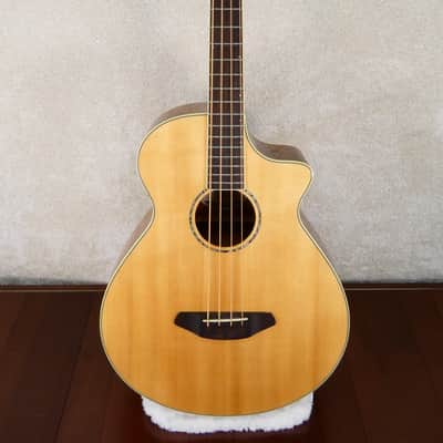 Breedlove Studio Bass w/HSC #14068204 USED 2014 image 4