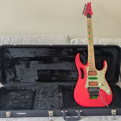 MINT CONDITION - Jem777 Shocking Pink 1989 image 1