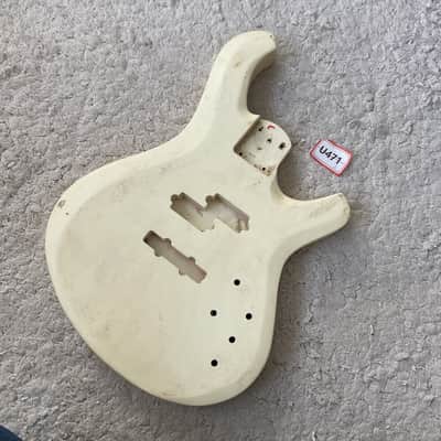 White 4 String Bass Basswood Body DIY Project image 1