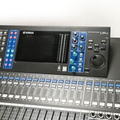 Yamaha LS9-32 32-Input Digital Mixing Console CG0110C image 2