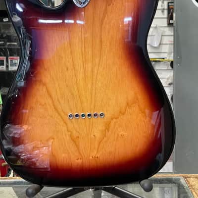 Fender Classic Series 72 Telecaster Thinline 2015 - 3 Tone Sunburst image 7