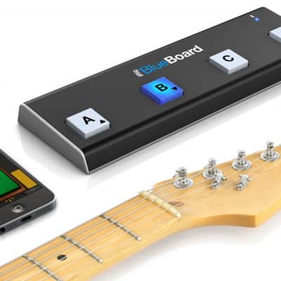 IK Multimedia IP-IRIG-BBRD-IN iRig Blueboard Wireless Floor Controller and Page Turner image 5