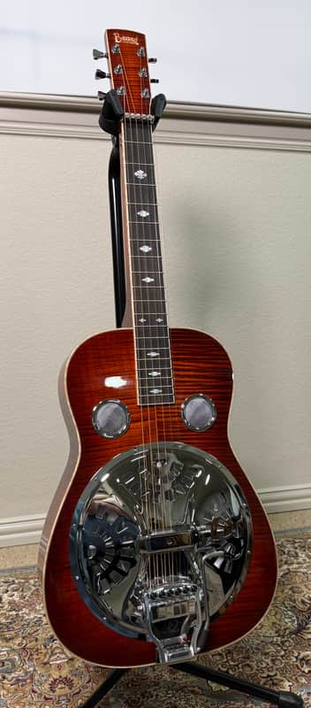 Beard Legacy E 2022-2023 - Amber Sunburst Curly Maple image 1