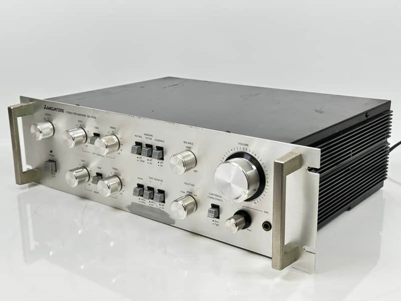 Vintage MGA Mitsubishi Stereo Preamp DA-P600