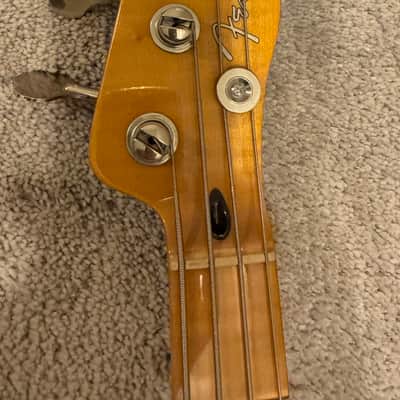 Fender Modern Player Telecaster Bass 2012 - 2013 - 2-Color Sunburst image 8