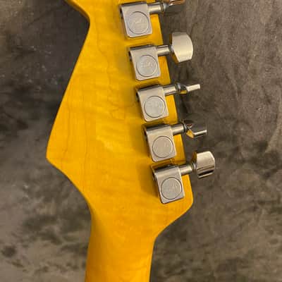 Son Set Beach (Fender) StratoCaster 2013 - Custom Multicolor - Sunset Rainbow on White image 4