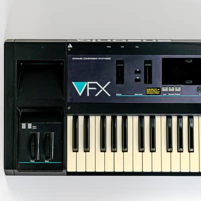 Ensoniq VFX Keyboard Synthesizer w/ VPC-100 Cartridge, Expression and Sustain Pedals, Manual image 3