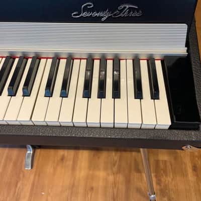 Rhodes Mark I Stage 73-Key Electric Piano 1976 - Black image 9