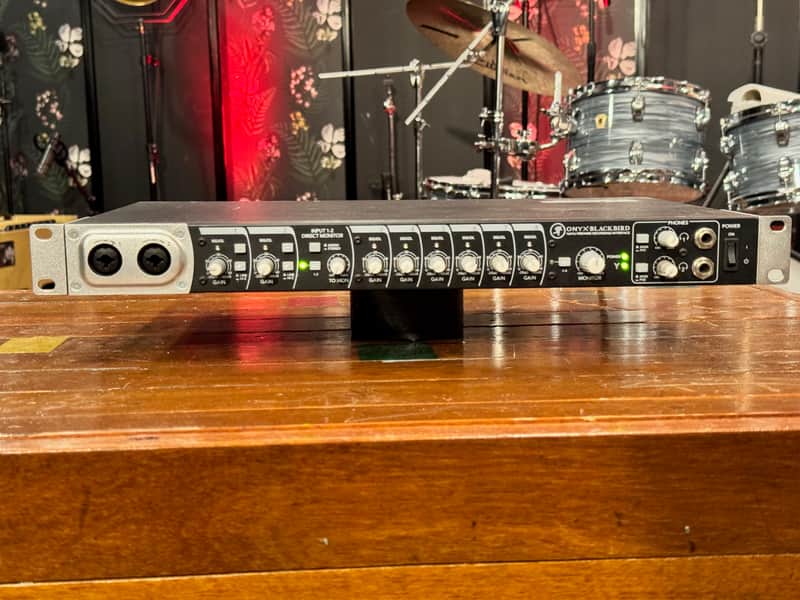 Mackie Onyx Blackbird FireWire Audio Interface 2010 - 2017 - Black image 1