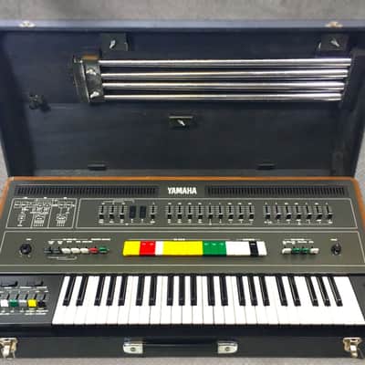 Yamaha CS-50 Polyphonic Synthesizer - LEGEND - โ
ULTRA RARE from ยด70sโ
Professional Synthesizer/ Keyboard / Combo Organ โ
Cleaned & Full Checked โ
image 9
