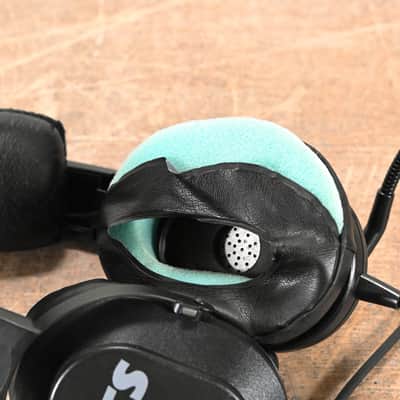 RTS HR-2 A4M Dual-Sided Full-Cushion Medium-Weight Intercom Headset CG01DFP image 7