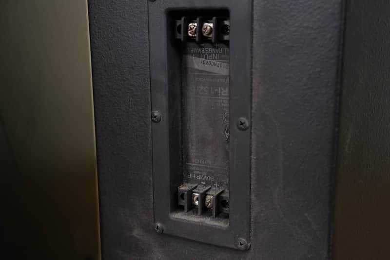 Electro-Voice (EV) FRi-152/64 2-Way Loudspeaker (PAIR) (church