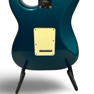 Fender American Series Stratocaster with Rosewood Fretboard 2001 - Aqua Marine Metallic image 15