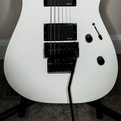 ESP LTD M-1000 FR - White image 1