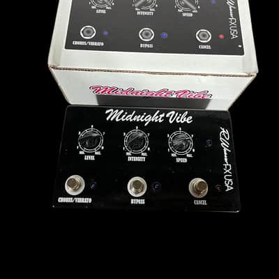 R Weaver FX Midnight Vibe Deluxe Uni-Vibe Pedal | Reverb