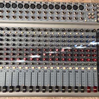 Peavey PV 20 20 Channel USB Mixer 2010s - Black image 1