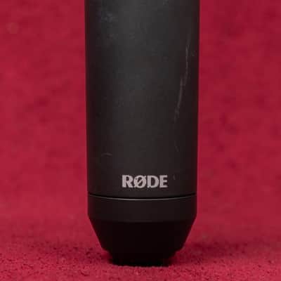 RODE NT-1 4th Gen with Shockmount 2010s - Black image 2