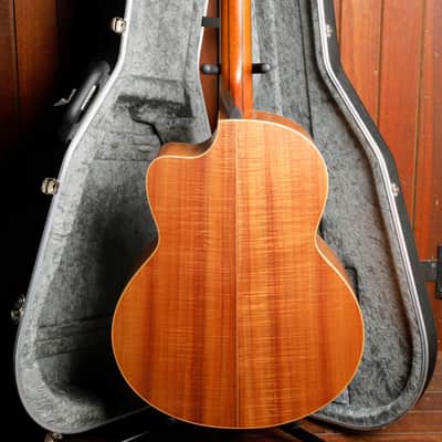 Lowden F-35c Redwood/Tasmanian Blackwood Acoustic Guitar Pre-Owned image 16