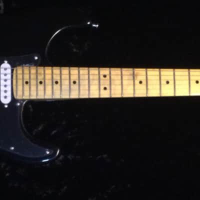 David Gilmour Black Strat-style Electric Guitar *PRICE DROP* - *w/ CUSTOM SHOP DECAL* - Excellent Condition image 23