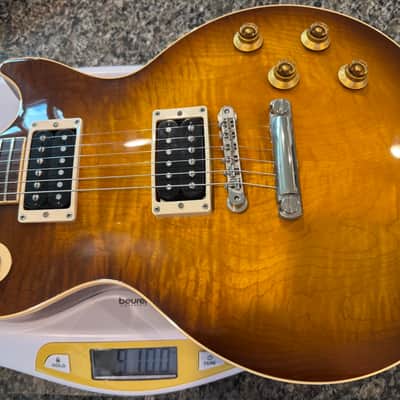 Gibson Les Paul Classic Plus 1991 - 1997 - Honey Burst image 9