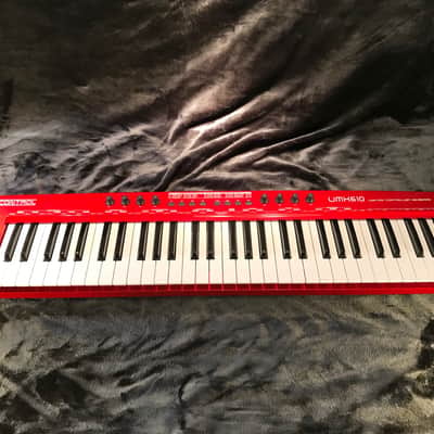 Behringer UMX610 61-Key USB MIDI Controller KB