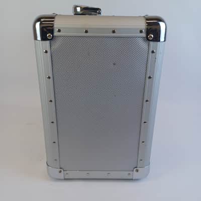 Alesis RoadFire 15 Battery-Operated Guitar Amplifier with DSP 15 Watts 1x8"Combo image 6
