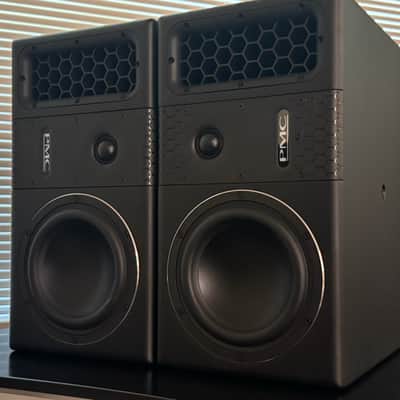 PMC6 Powered Studio Monitors - (pair) image 12
