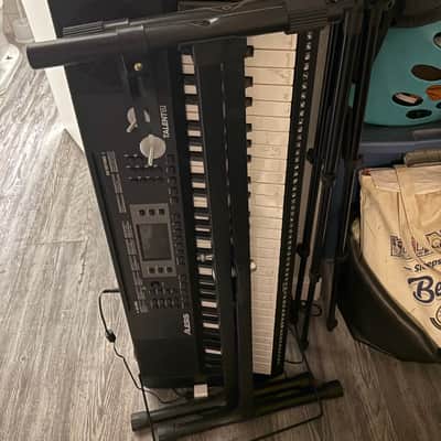 Alesis Talent 61