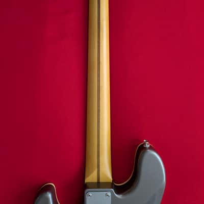 Fender Aerodyne Special Jazz Bass With Rosewood Fingerboard Dolphin Gray Metallic image 10