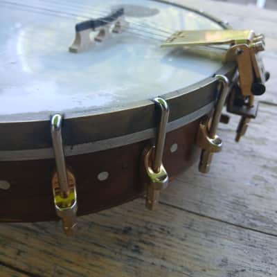 Long neck banjo - E tuned - vintage body and lovely carved neck Unbranded 70's maybe - Brass image 11