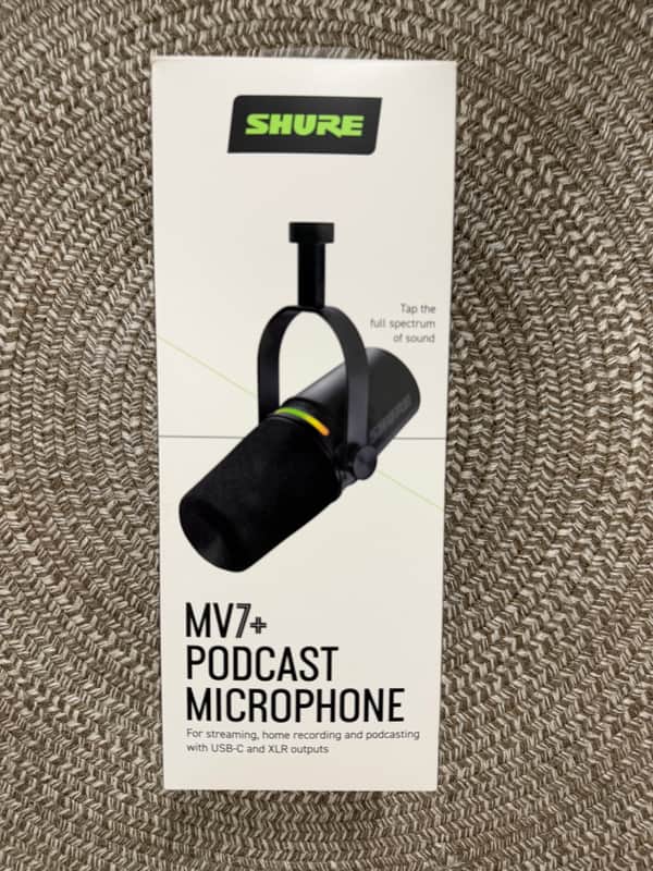 Shure MV7+ Streaming Bundle 2024 - Present - Black image 1